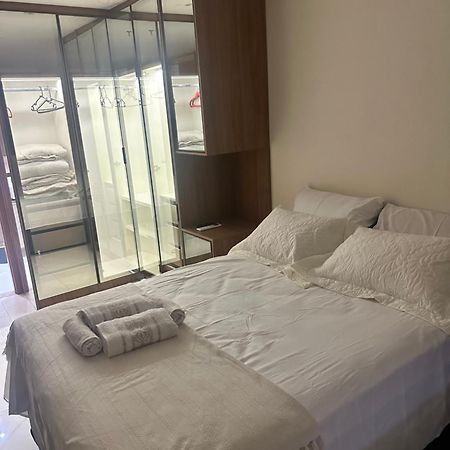 Apartamento De Alto Padrao Com Piscina Brasília Exterior foto